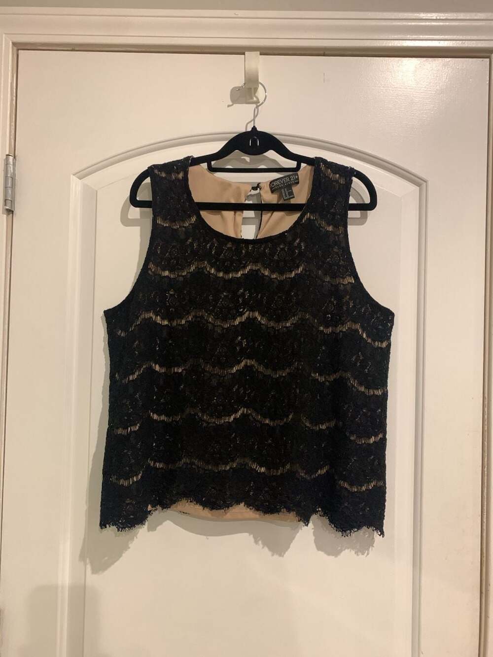 Forever 21+ Plus Size Black Lace Sleeveless Tank Top with Nude Lining
